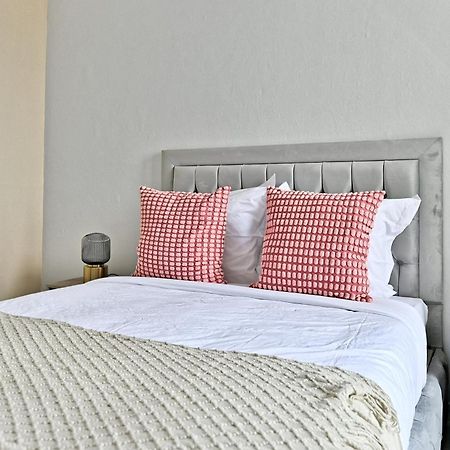 Appartement Paisible Et Moderne - Gagny Zewnętrze zdjęcie