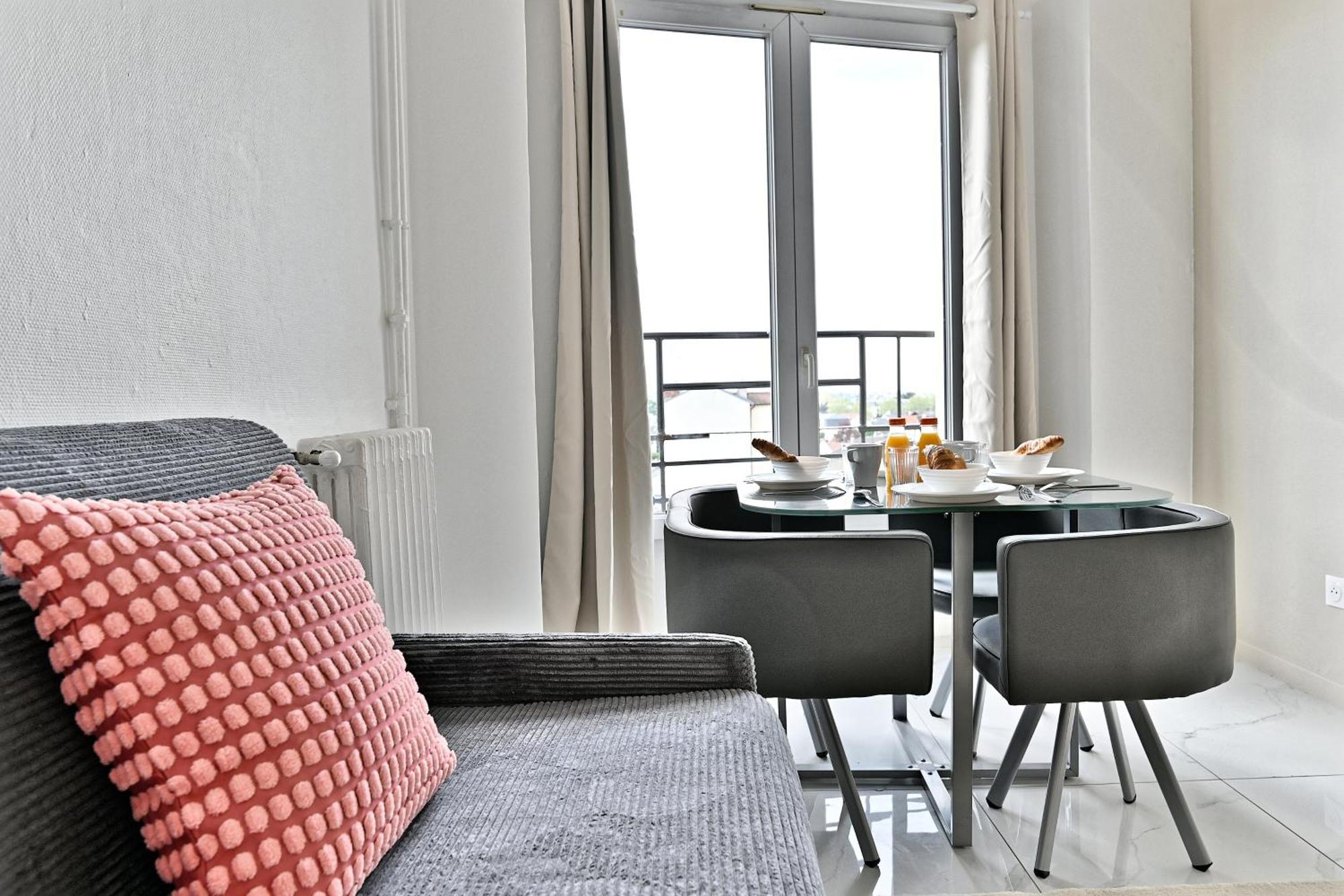 Appartement Paisible Et Moderne - Gagny Zewnętrze zdjęcie
