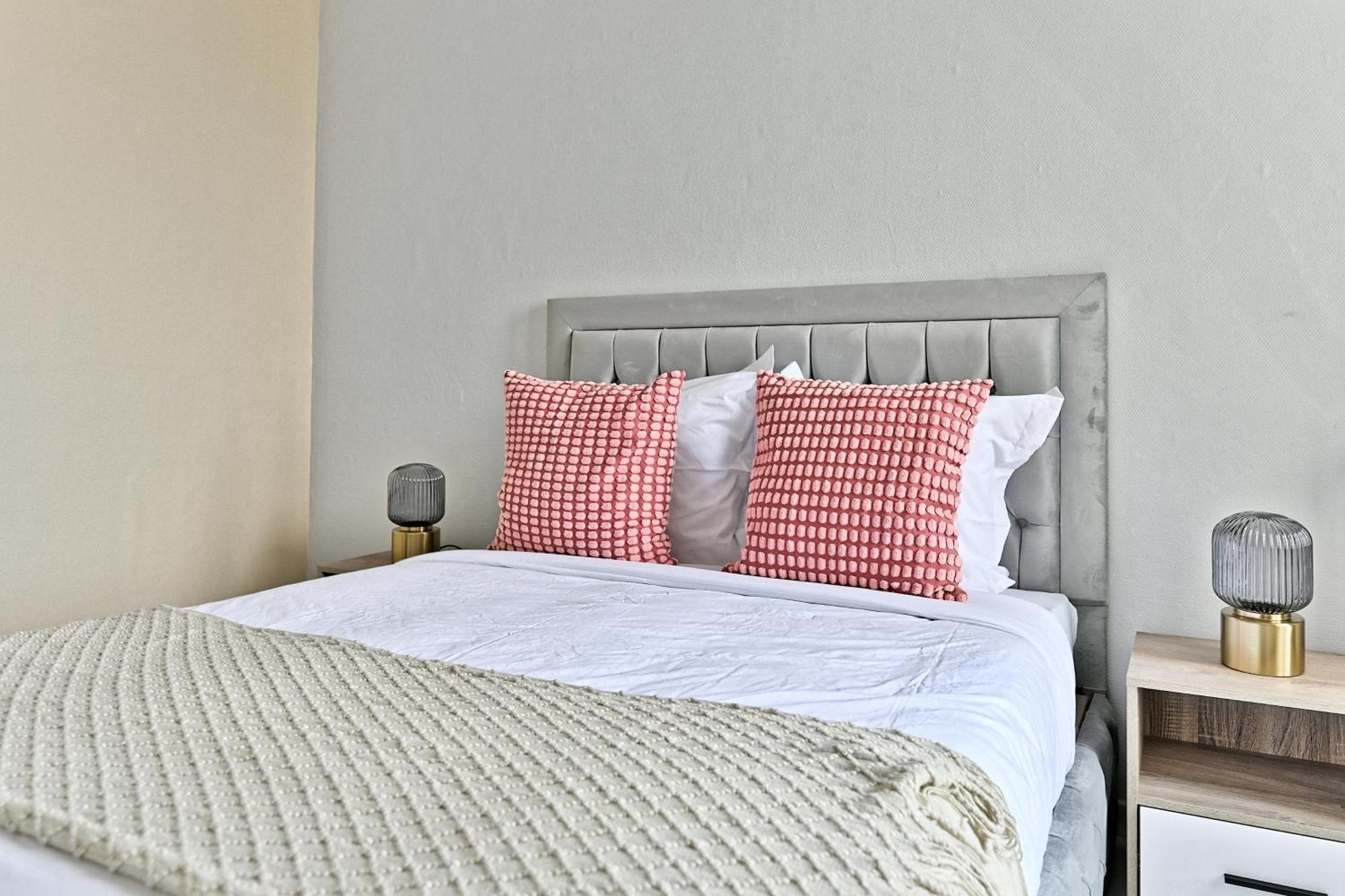 Appartement Paisible Et Moderne - Gagny Zewnętrze zdjęcie