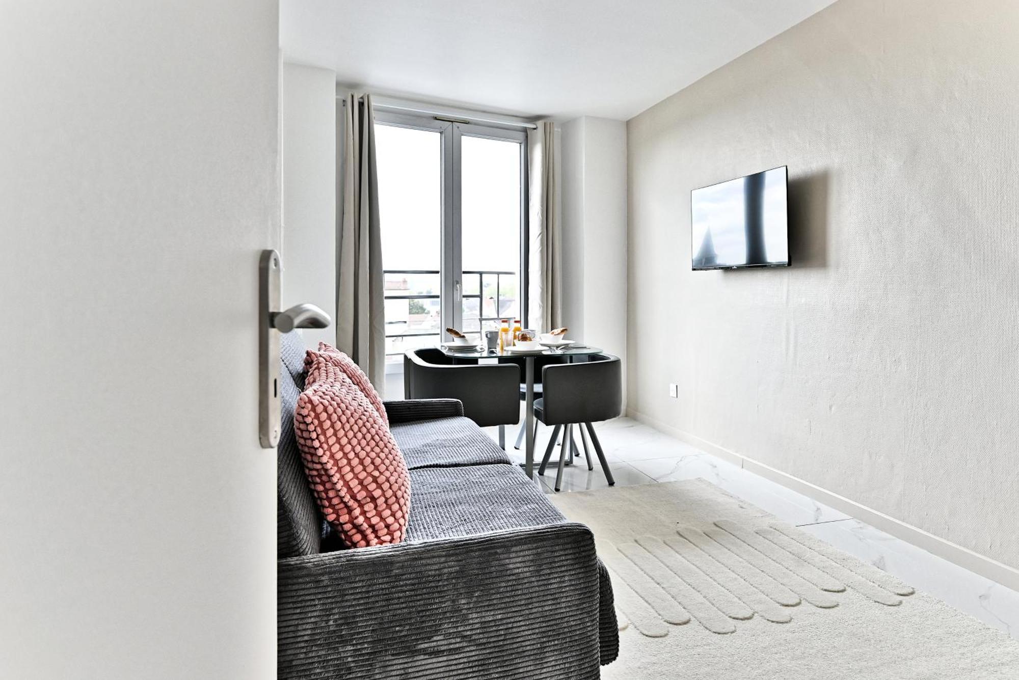 Appartement Paisible Et Moderne - Gagny Zewnętrze zdjęcie